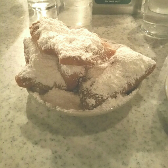 Meet Me! - Picture 2 of 4